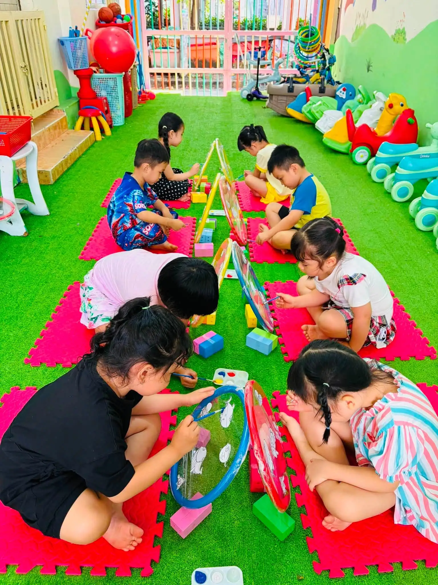TRƯỜNG MẦM MĂT TRỜI BÉ CON